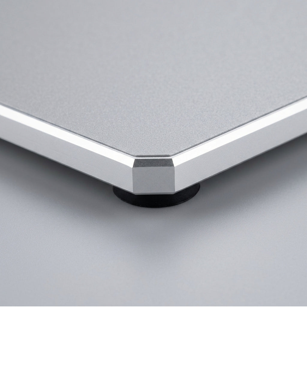 Fevoe Aluminum Hard Mouse Pad 300 x 240 mm Silver - Detail view